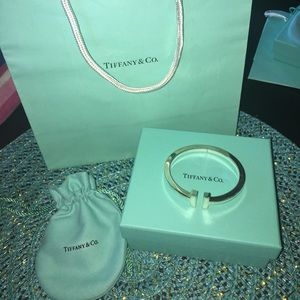 Tiffany T Square Bracelet in 925 Sterling Silver